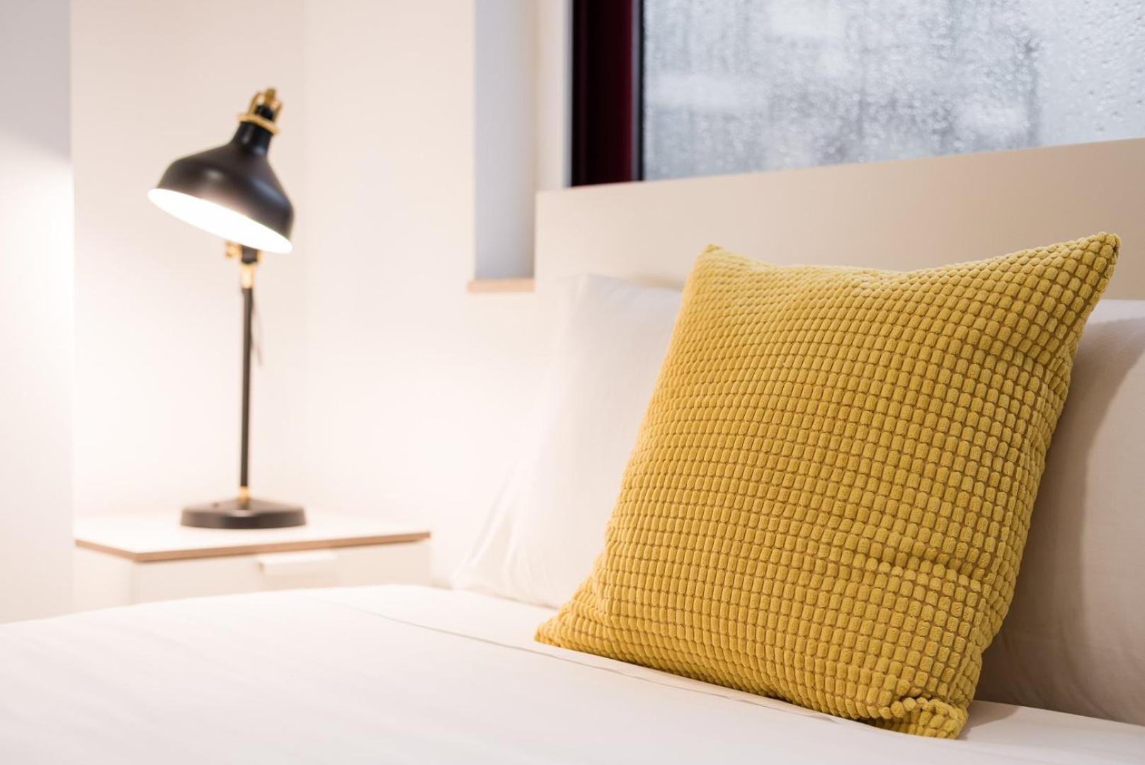 Guestready - Chic Cityscape Stay Porto Luaran gambar